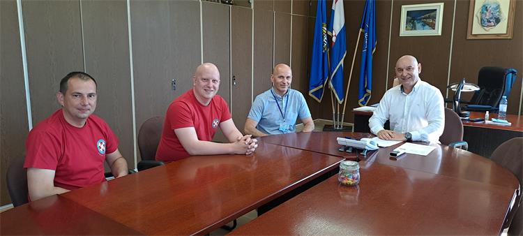 Slika /PU_KA/PU_info/2024/HGSS kod načelnika_15-4-2024-/1.jpg